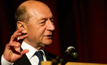 Asociatia Investitorilor il contrazice pe Basescu: Nuclearelectrica trebuie sa cumpere uraniu de unde este mai bine pentru actionari
