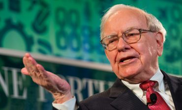 Ironia de pe bursa: Daca pretul celor mai ”profitabile” actiuni din portofoliul lui Warren Buffett creste, ”oracolul din Omaha” pierde 8 dolari pe secunda